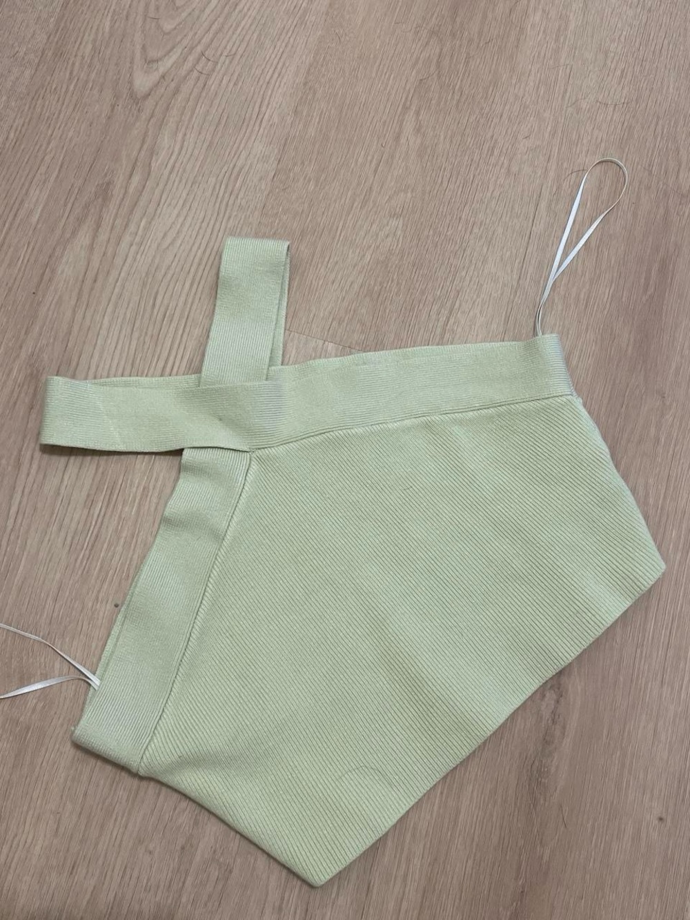 House of Harlow Crop Top
